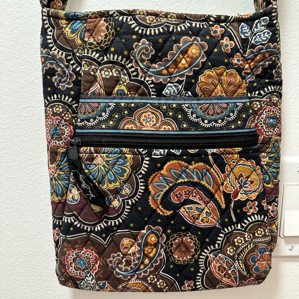 Vera Bradley Kensington Crossbody - Picture 3 of 10